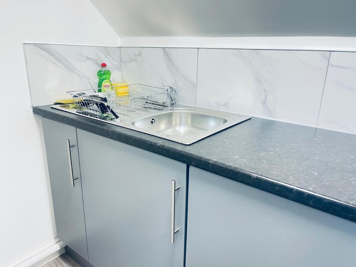 1 Bed Apartment With 2 Beds 1 Double Plus 1 Single เบอร์มิงแฮม ภายนอก รูปภาพ